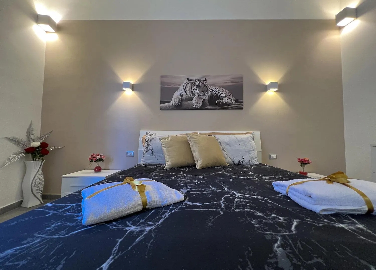 Leoscar Apartment In Catania Center Self Check-In 0*,  İtalya