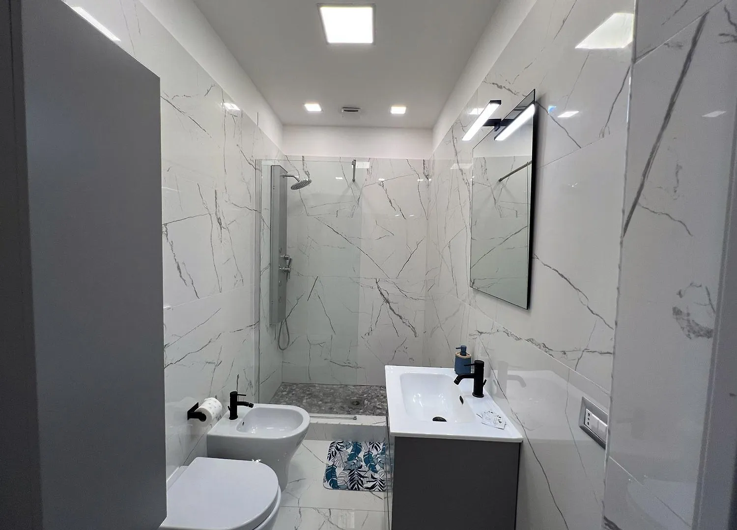 Leoscar Apartment In Catania Center Self Check-In İtalya